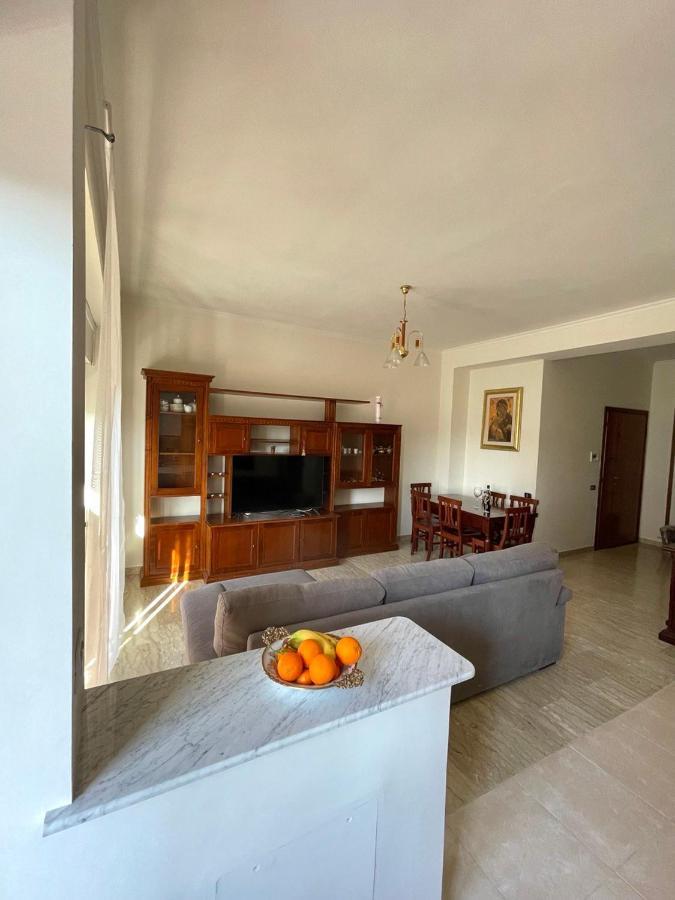 Sunny House Apartment Roma Ngoại thất bức ảnh